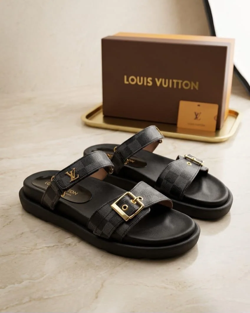 Sandalia Hebillas estilo Louis Vuitton